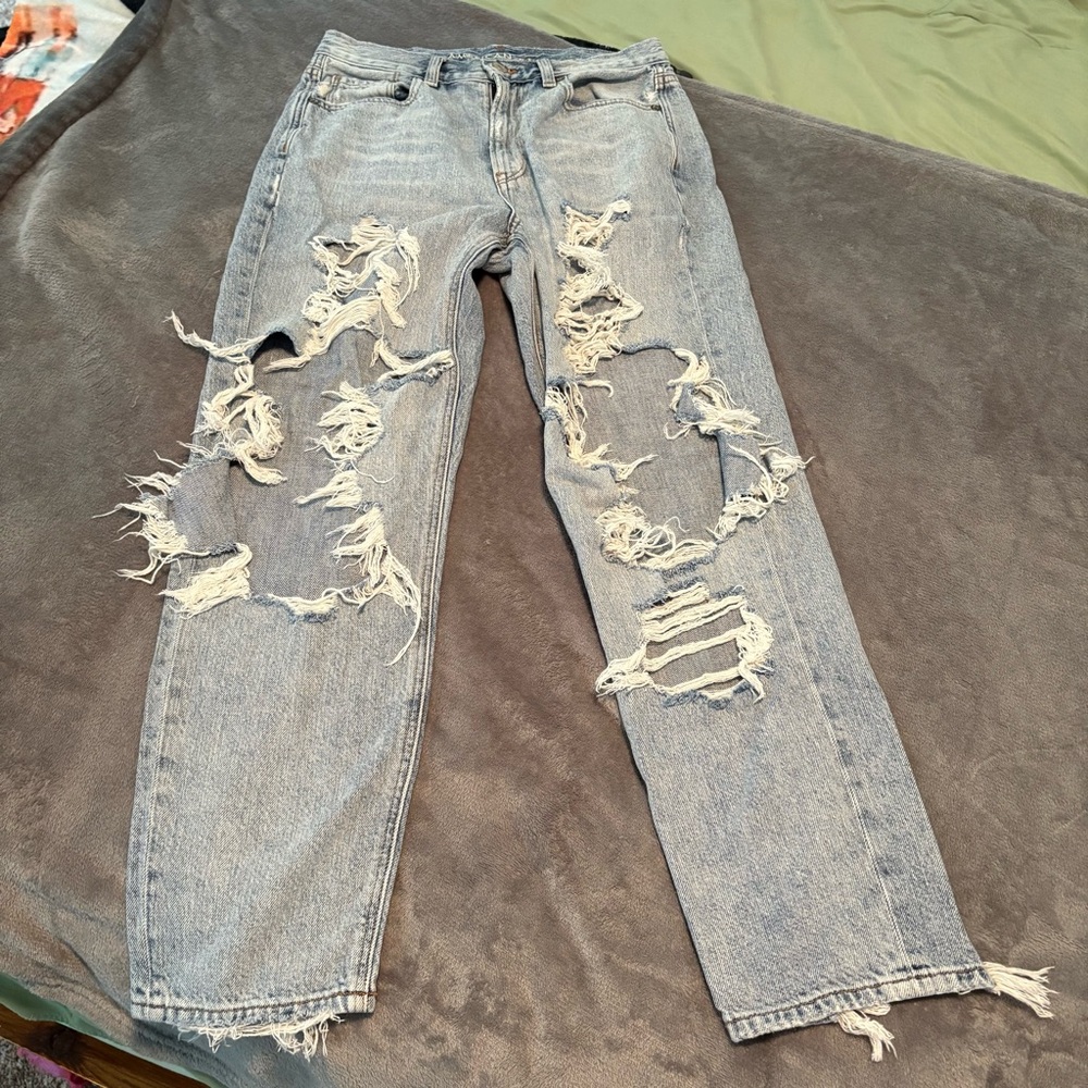American Eagle Distressed Blue Jeans for Women